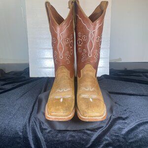 Women's 10 Leather Squared Toe, Brown Floral Cowboy Boots, In very good used con